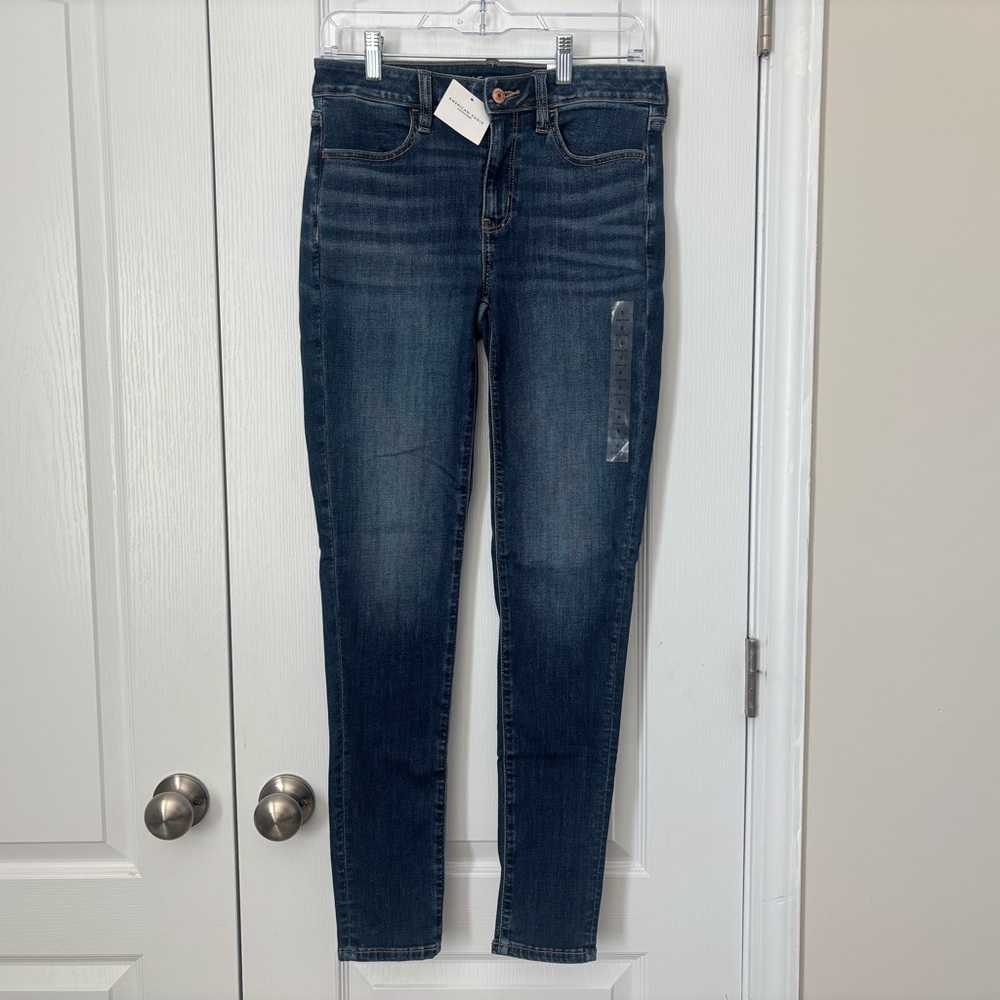 American Eagle Next Level Stretch Low Waisted Jeggings - Size 6